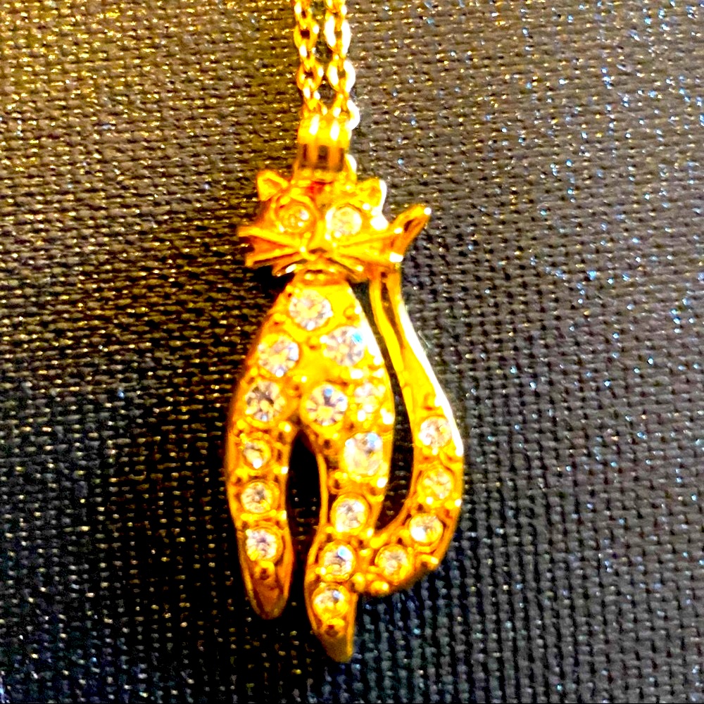 Gold Necklace With Adorable Kitten Pendant With Diamond Decor So Precious